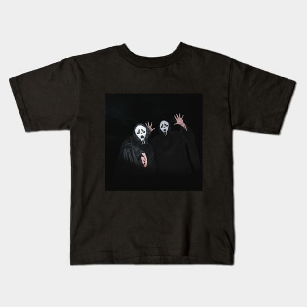 Halloween Screams! Kids T-Shirt by GAMS